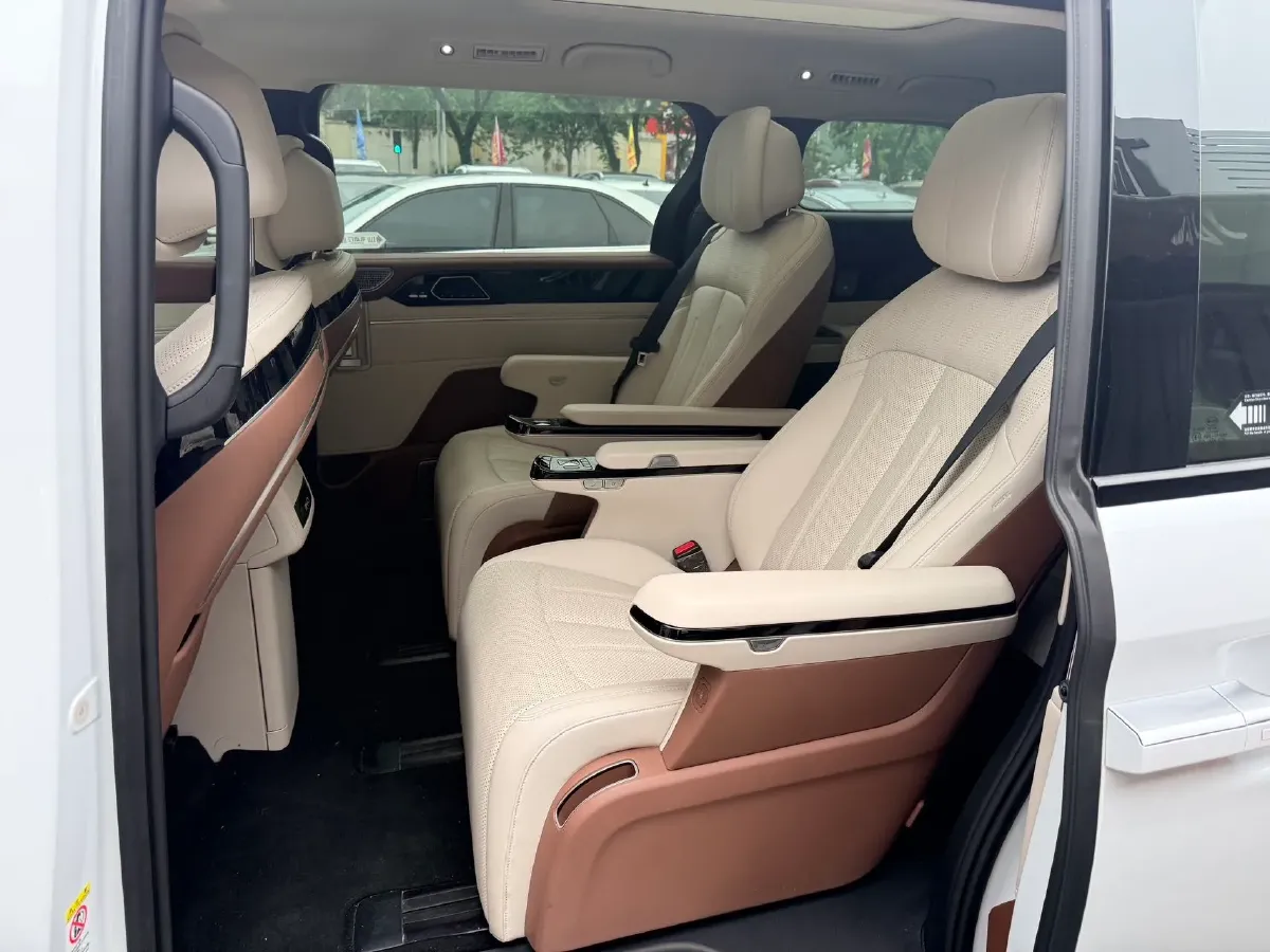 2025 BYD Xia 1.5T 156HP L4 E-CVT PHEV 36.6KWH,autocango,china used car exporter,china ev exporter,chinese used car exporter,chinese used ev exporter