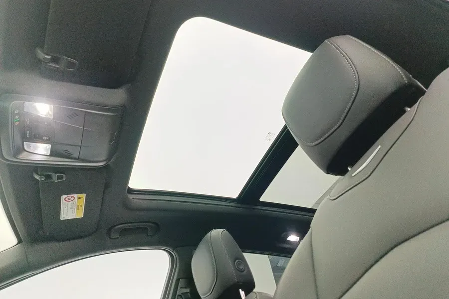 2021 Cadillac XT4 2.0T 237HP L4 9AT,autocango,china used car exporter,china ev exporter,chinese used car exporter,chinese used ev exporter