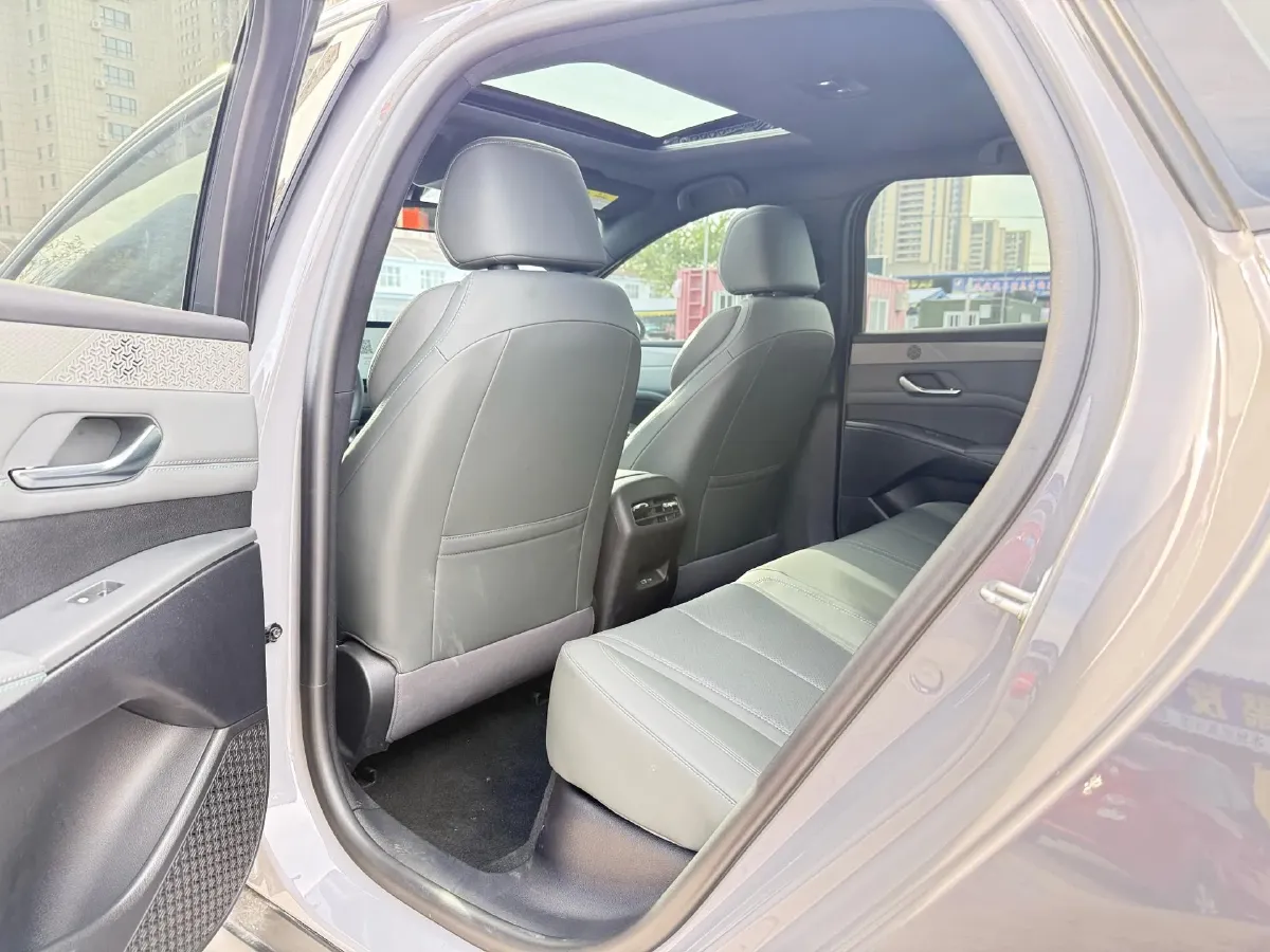 2026 BYD Qin Plus 1.5L 101HP L4 E-CVT PHEV,autocango,china used car exporter,china ev exporter,chinese used car exporter,chinese used ev exporter