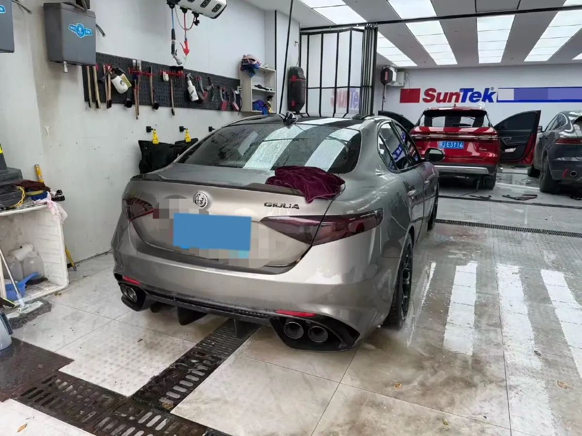 2017 Toyota Highlander 2.0T 220HP L4 6AT,autocango,china used car exporter,china ev exporter,chinese used car exporter,chinese used ev exporter