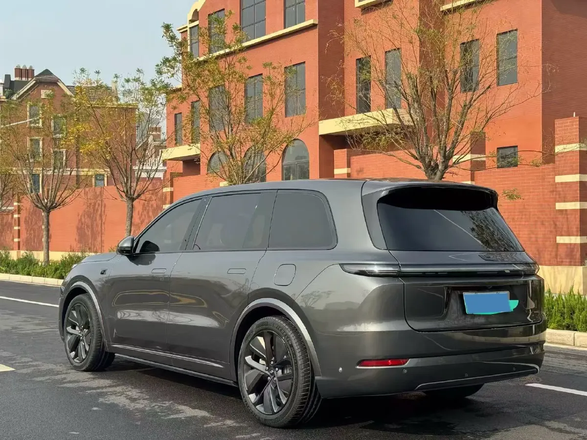 2022 Li L9 Range Extended 154HP REEV 42.6KWH,autocango,china used car exporter,china ev exporter,chinese used car exporter,chinese used ev exporter