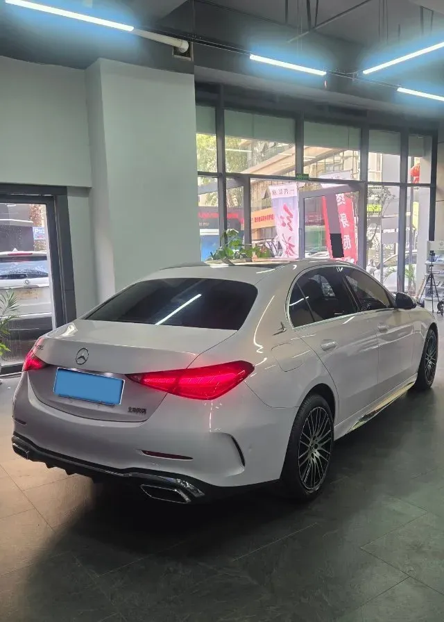2025 Mercedes-Benz C Class 1.5T 204HP L4 9AT,autocango,china used car exporter,china ev exporter,chinese used car exporter,chinese used ev exporter