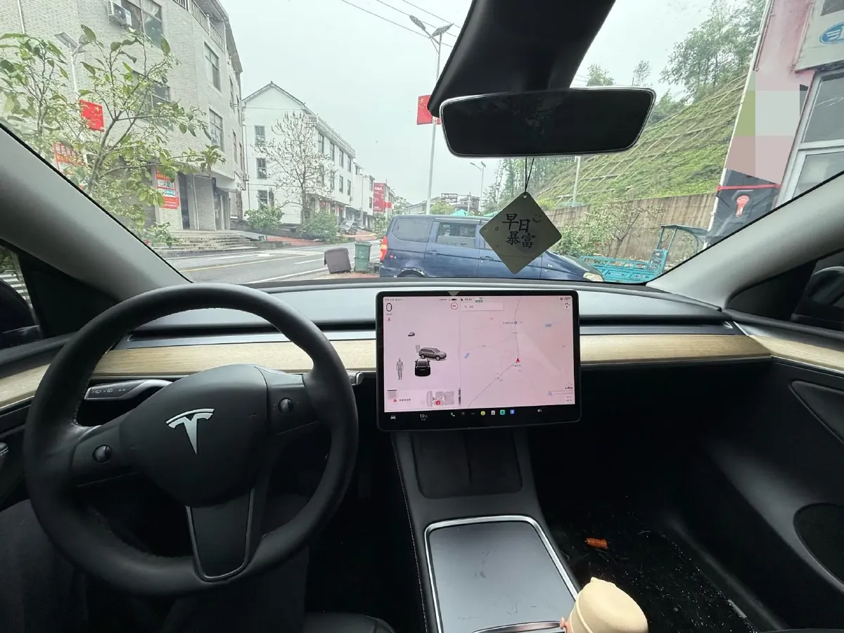 2022 Tesla Model Y BEV 60KWH,autocango,china used car exporter,china ev exporter,chinese used car exporter,chinese used ev exporter