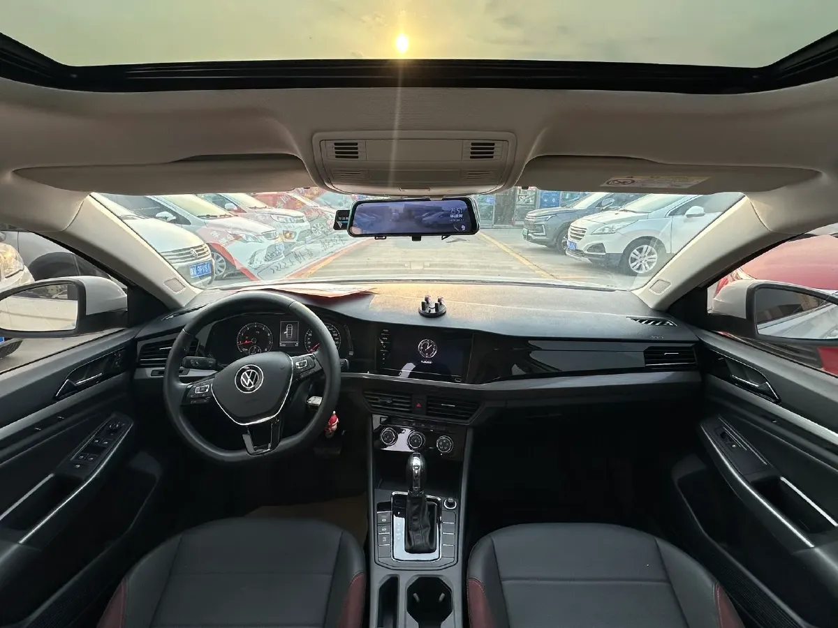 2021 Volkswagen Bora 1.5L 113HP L4 6AT,autocango,china used car exporter,china ev exporter,chinese used car exporter,chinese used ev exporter