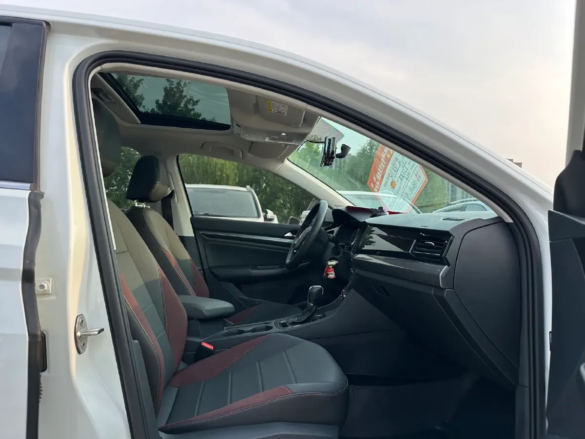 2021 Volkswagen Bora 1.5L 113HP L4 6AT,autocango,china used car exporter,china ev exporter,chinese used car exporter,chinese used ev exporter