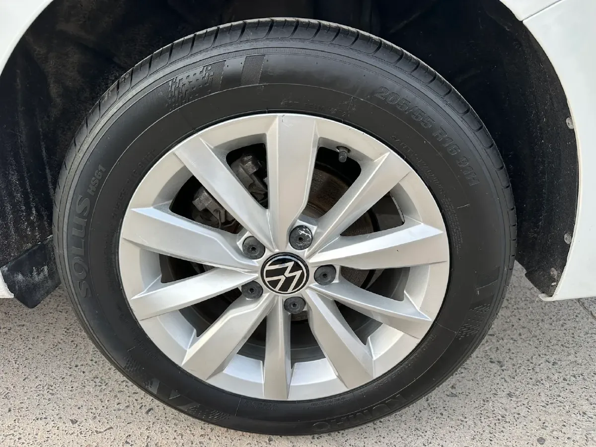 2021 Volkswagen Bora 1.5L 113HP L4 6AT,autocango,china used car exporter,china ev exporter,chinese used car exporter,chinese used ev exporter