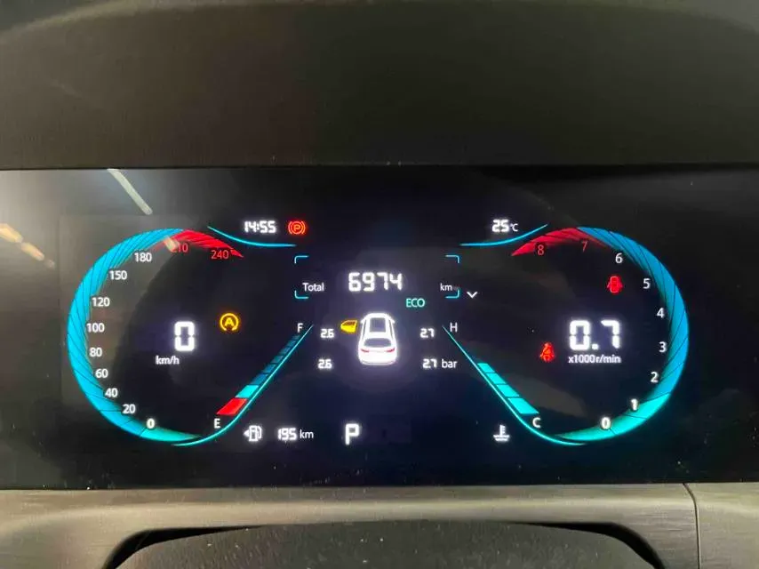 2023 ChangAn CS35 Plus 1.4T 160HP L4 7DCT,autocango,china used car exporter,china ev exporter,chinese used car exporter,chinese used ev exporter