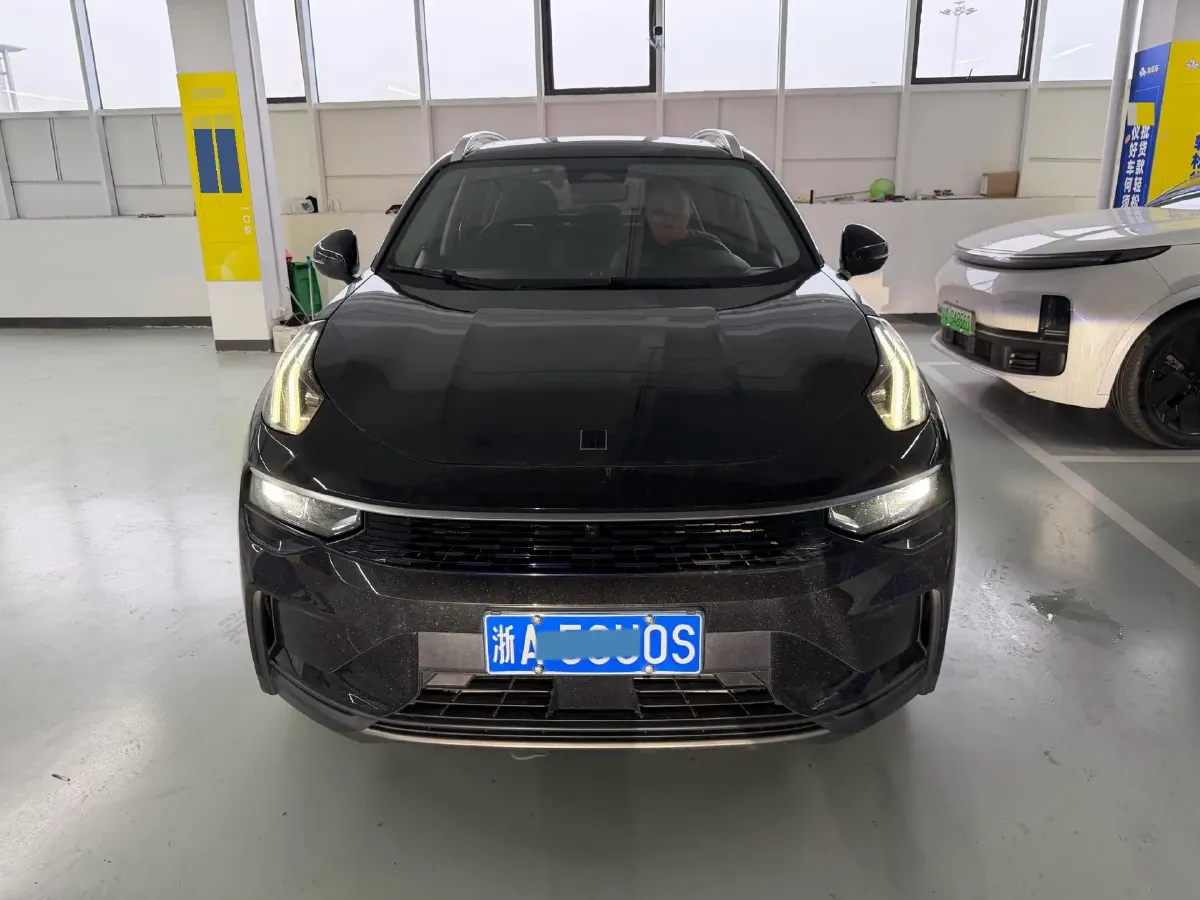 2023 MAXUS Interstellar 2.0T 261HP L4 8AT,autocango,china used car exporter,china ev exporter,chinese used car exporter,chinese used ev exporter