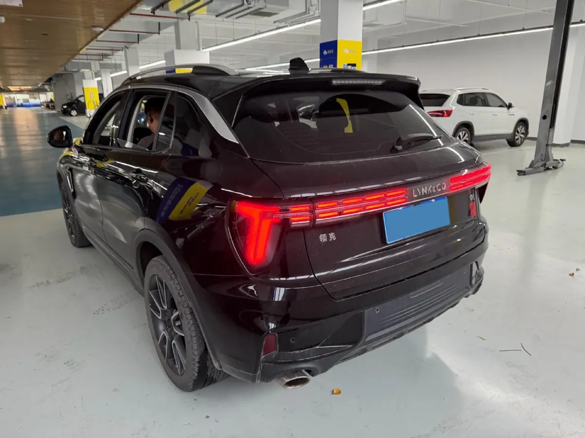 2023 MAXUS Interstellar 2.0T 261HP L4 8AT,autocango,china used car exporter,china ev exporter,chinese used car exporter,chinese used ev exporter