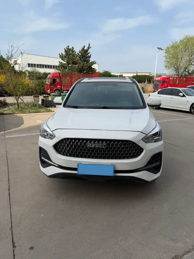 2019 Haval M6 1.5T 150HP L4 7DCT,autocango,china used car exporter,china ev exporter,chinese used car exporter,chinese used ev exporter