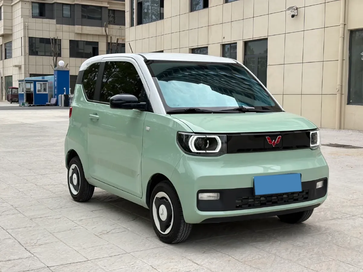 2021 WuLing HongGuang MINI EV BEV 13.9KWH,autocango,china used car exporter,china ev exporter,chinese used car exporter,chinese used ev exporter