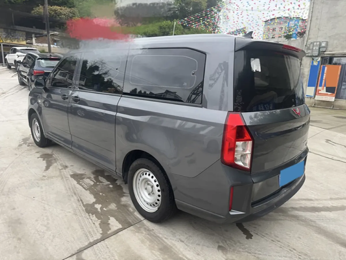 2021 WuLing ZhengChen 1.5T 147HP L4 6MT,autocango,china used car exporter,china ev exporter,chinese used car exporter,chinese used ev exporter