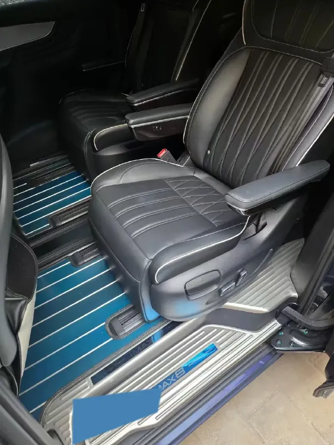 2021 Roewe iMAX8 2.0T 234HP L4 8AT,autocango,china used car exporter,china ev exporter,chinese used car exporter,chinese used ev exporter