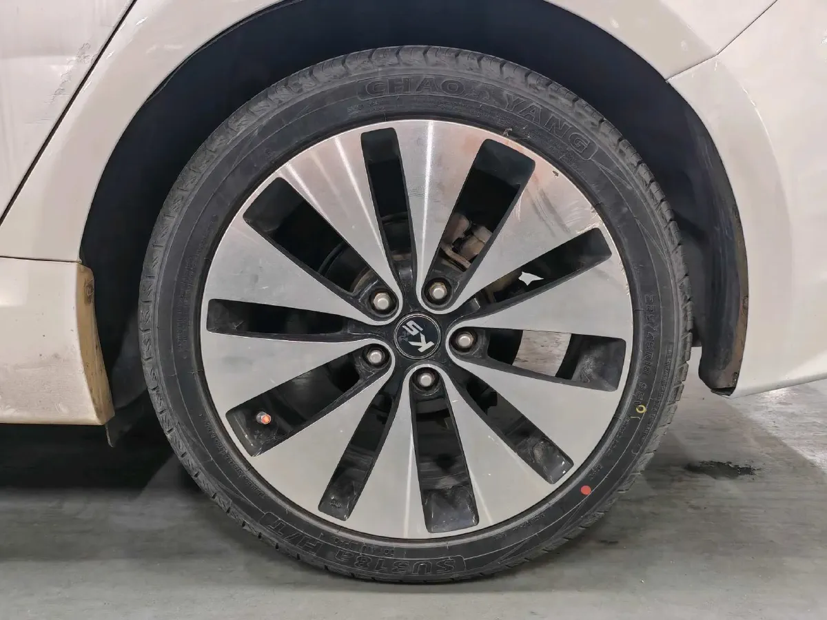 2012 Kia K5 2.0L 162HP L4 6AT,autocango,china used car exporter,china ev exporter,chinese used car exporter,chinese used ev exporter