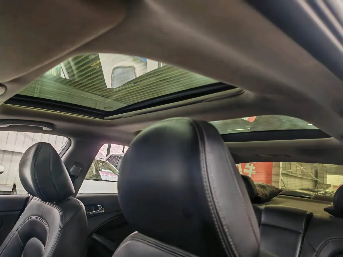 2012 Kia K5 2.0L 162HP L4 6AT,autocango,china used car exporter,china ev exporter,chinese used car exporter,chinese used ev exporter