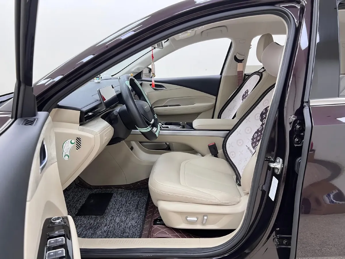 2023 WuLing XingGuang 1.5L 106HP L4 E-CVT PHEV 20.5KWH,autocango,china used car exporter,china ev exporter,chinese used car exporter,chinese used ev exporter