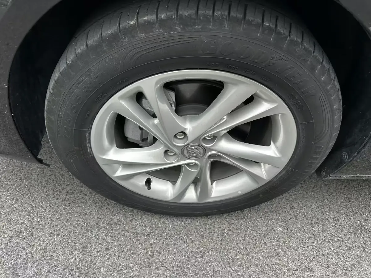 2022 Buick Regal 1.5T 169HP L4 9AT,autocango,china used car exporter,china ev exporter,chinese used car exporter,chinese used ev exporter