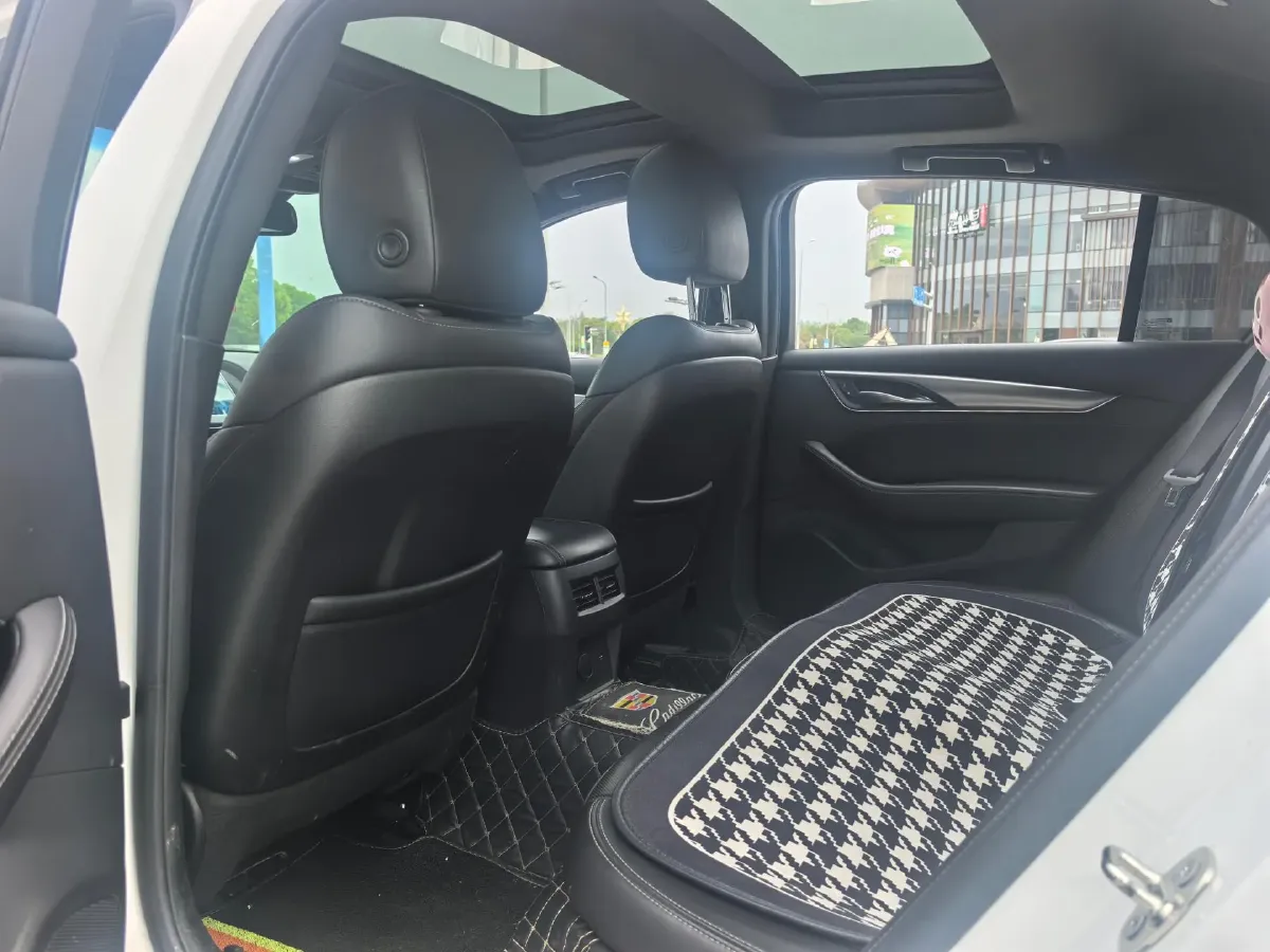 2022 Cadillac CT5 2.0T 237HP L4 10AT,autocango,china used car exporter,china ev exporter,chinese used car exporter,chinese used ev exporter