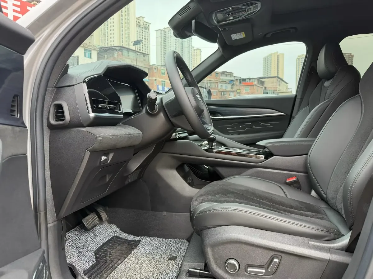 2024 Geely Monjaro 2.0T 238HP L4 8AT,autocango,china used car exporter,china ev exporter,chinese used car exporter,chinese used ev exporter