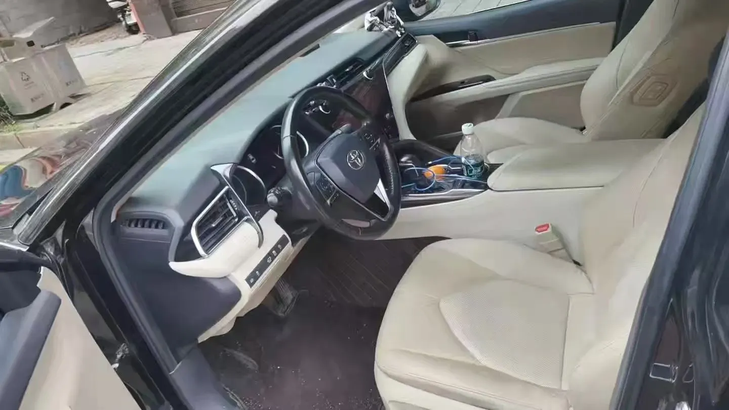 2019 Toyota Camry 2.5L 209HP L4 8AT,autocango,china used car exporter,china ev exporter,chinese used car exporter,chinese used ev exporter