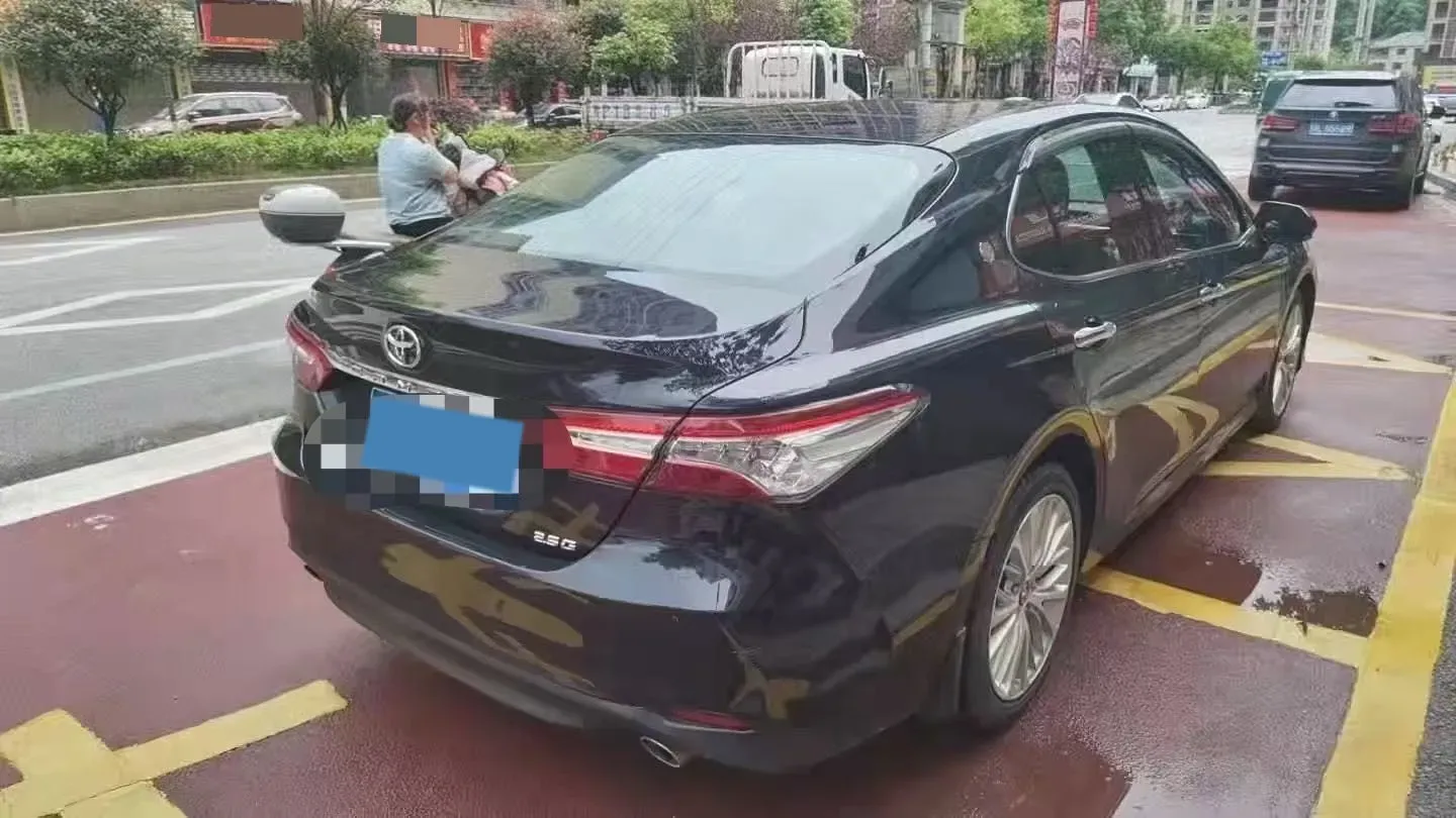 2019 Toyota Camry 2.5L 209HP L4 8AT,autocango,china used car exporter,china ev exporter,chinese used car exporter,chinese used ev exporter
