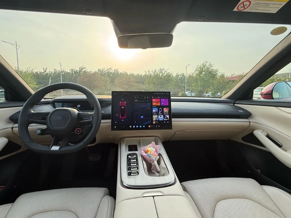 2024 MI SU7 BEV 94.3KWH,autocango,china used car exporter,china ev exporter,chinese used car exporter,chinese used ev exporter