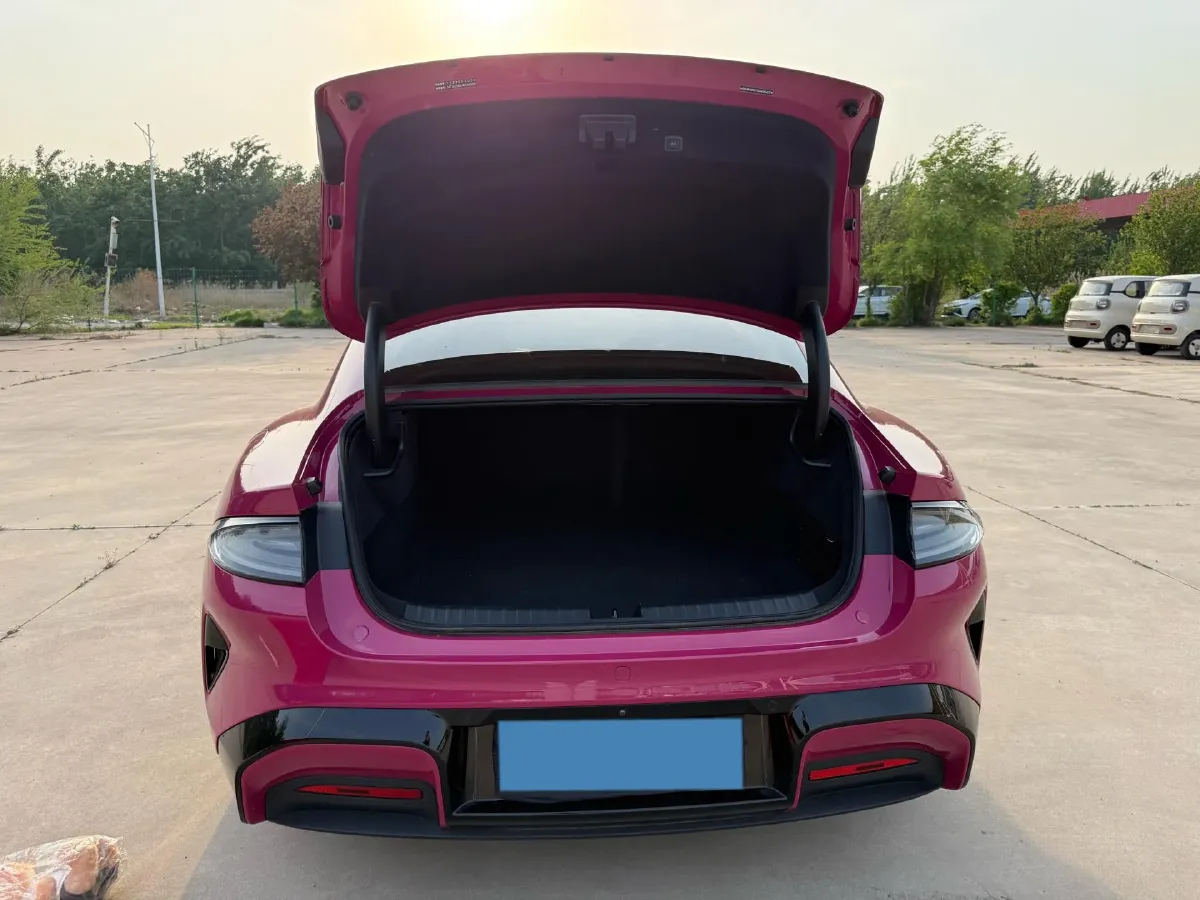 2024 MI SU7 BEV 94.3KWH,autocango,china used car exporter,china ev exporter,chinese used car exporter,chinese used ev exporter