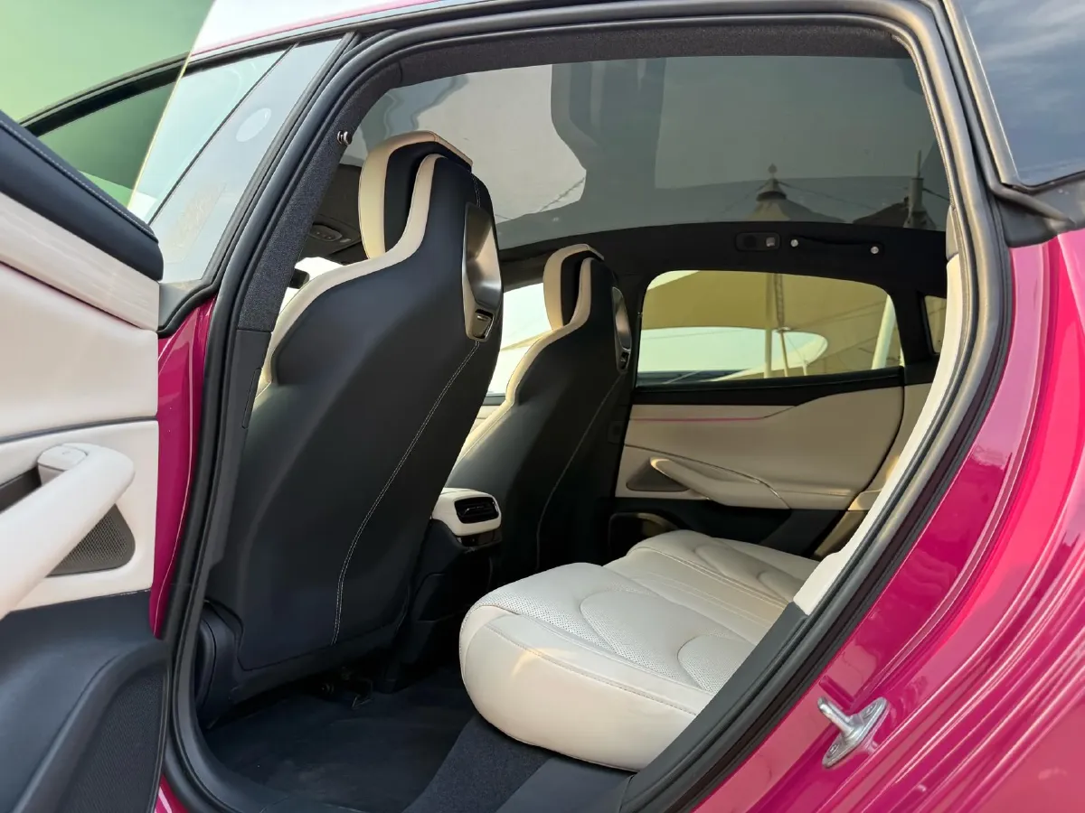 2024 MI SU7 BEV 94.3KWH,autocango,china used car exporter,china ev exporter,chinese used car exporter,chinese used ev exporter