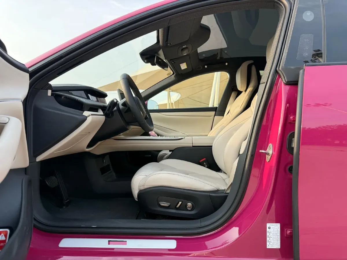 2024 MI SU7 BEV 94.3KWH,autocango,china used car exporter,china ev exporter,chinese used car exporter,chinese used ev exporter