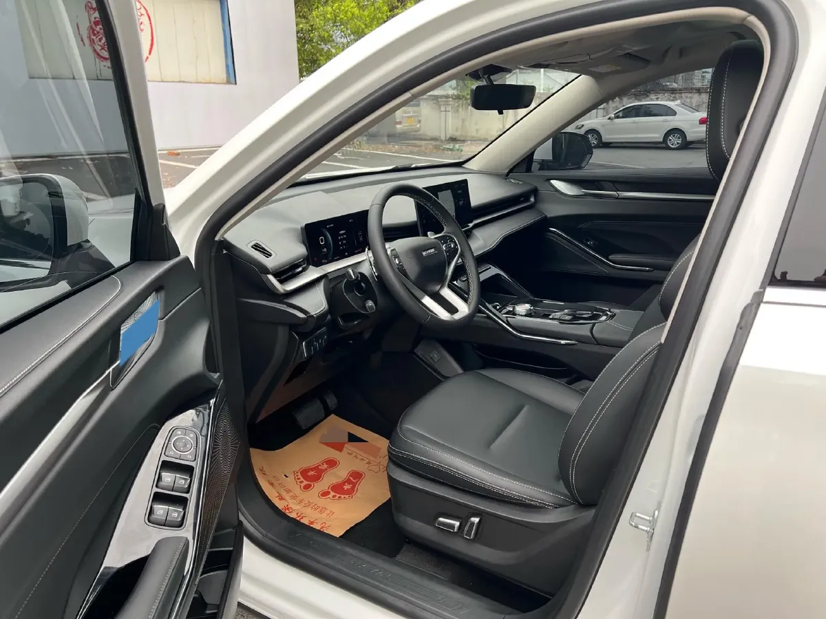 2022 Haval H6 1.5T 184HP L4 7DCT,autocango,china used car exporter,china ev exporter,chinese used car exporter,chinese used ev exporter