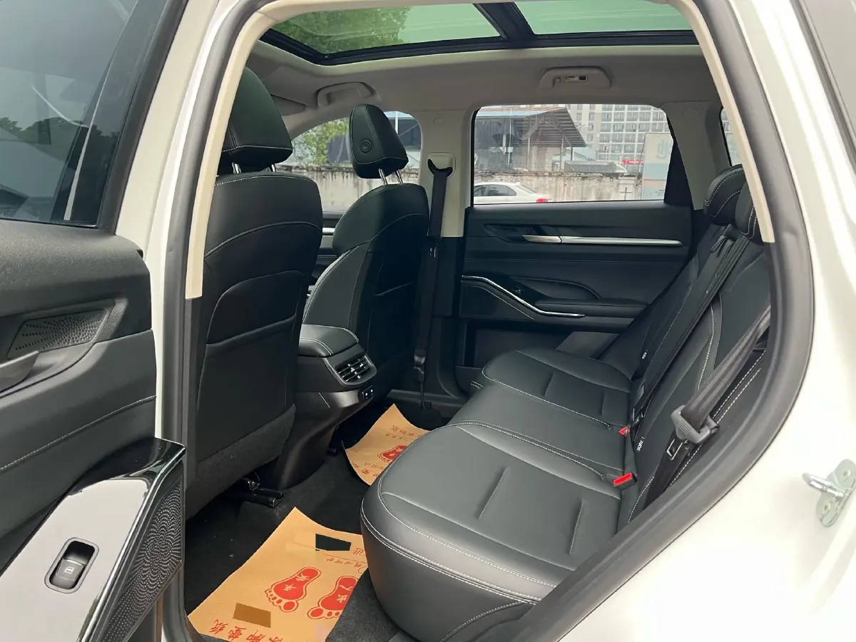 2022 Haval H6 1.5T 184HP L4 7DCT,autocango,china used car exporter,china ev exporter,chinese used car exporter,chinese used ev exporter