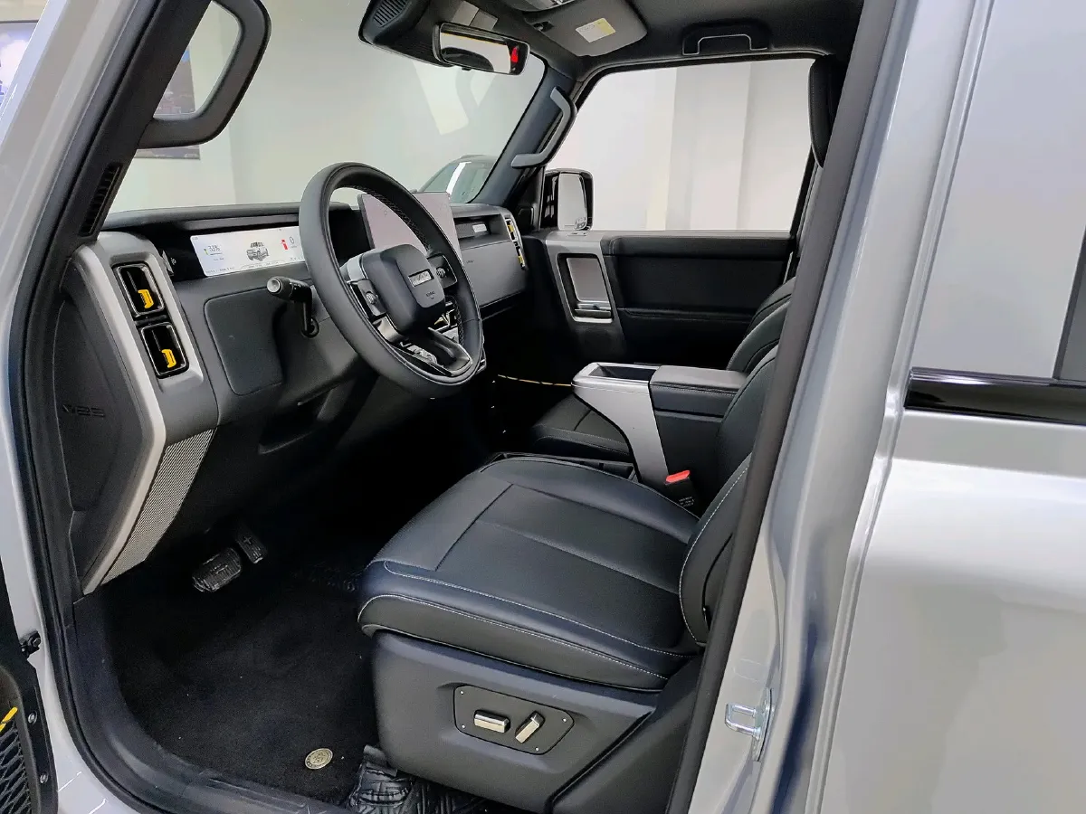 2025 iCAR iCAR Super V23 BEV 59.93KWH,autocango,china used car exporter,china ev exporter,chinese used car exporter,chinese used ev exporter