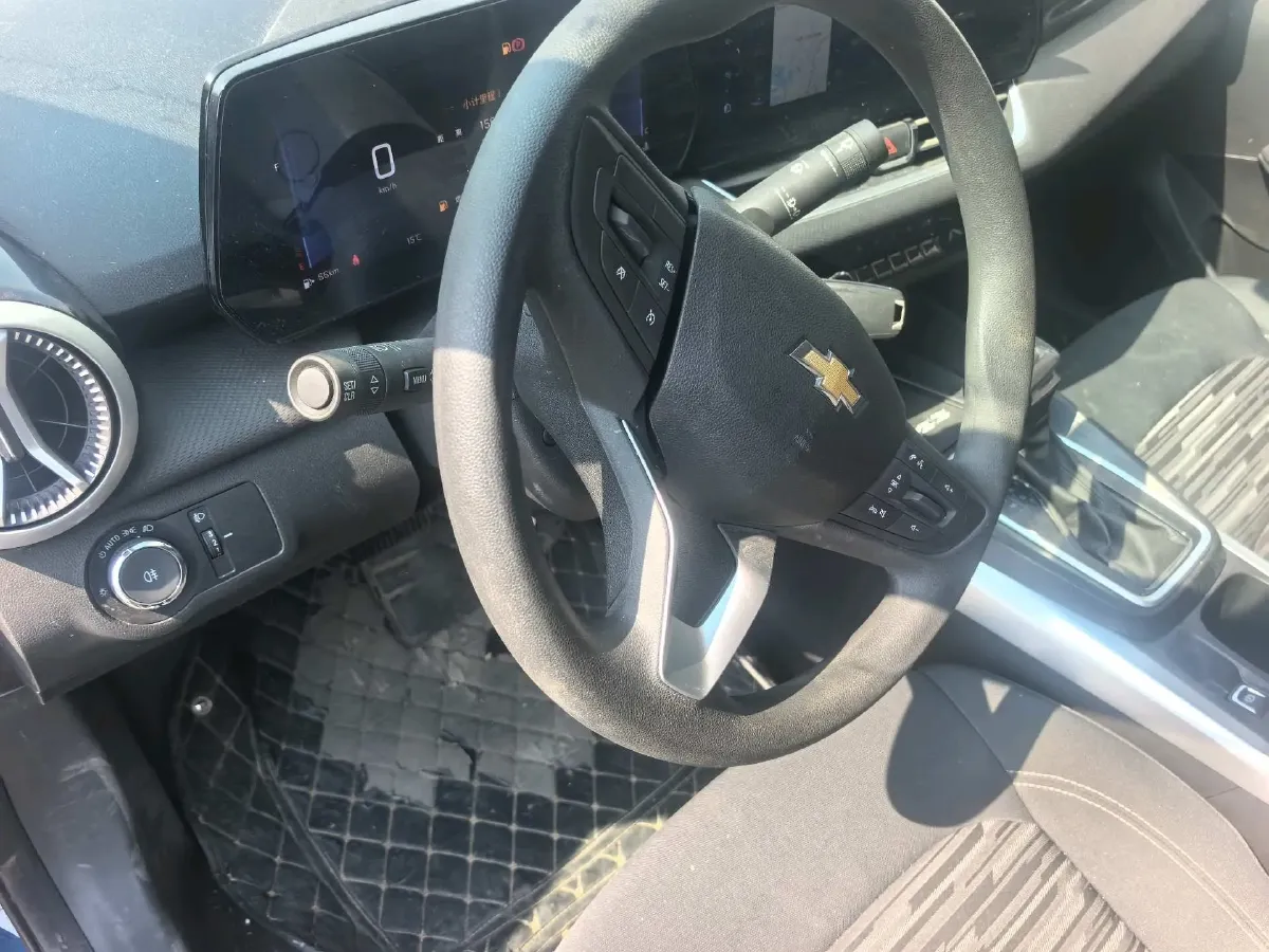 2023 Chevrolet Monza 1.5L 113HP L4 6DCT,autocango,china used car exporter,china ev exporter,chinese used car exporter,chinese used ev exporter