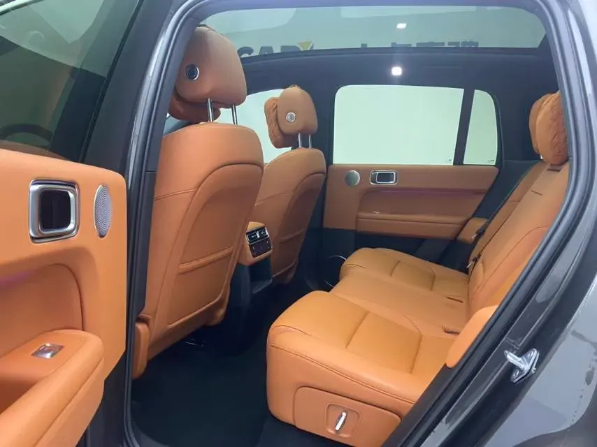 2024 Li L6 Range Extended 154HP L4 REEV 36.8KWH,autocango,china used car exporter,china ev exporter,chinese used car exporter,chinese used ev exporter