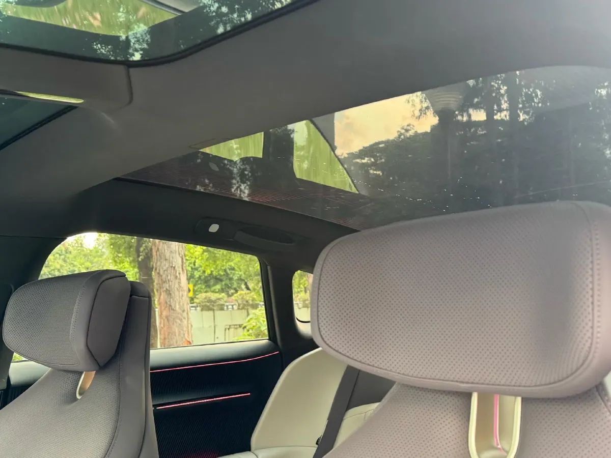 2025 Avatr 12 BEV 94.53KWH,autocango,china used car exporter,china ev exporter,chinese used car exporter,chinese used ev exporter