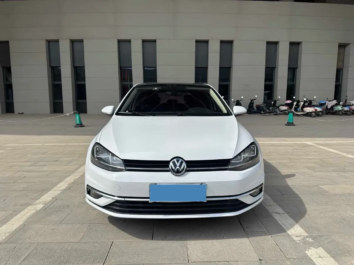 2018 Volkswagen Golf 1.4T 131HP L4 7DCT,autocango,china used car exporter,china ev exporter,chinese used car exporter,chinese used ev exporter