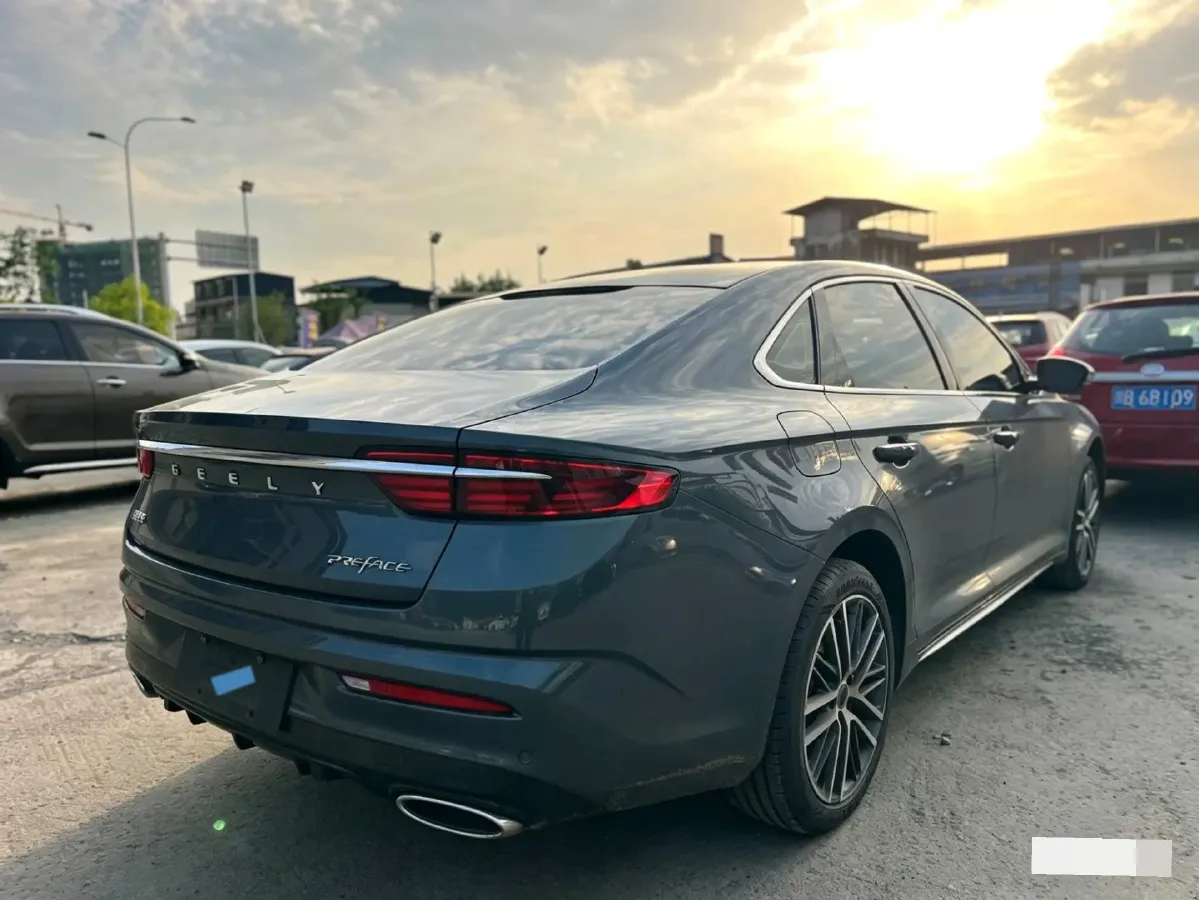 2021 Geely Preface 2.0T 190HP L4 7DCT,autocango,china used car exporter,china ev exporter,chinese used car exporter,chinese used ev exporter