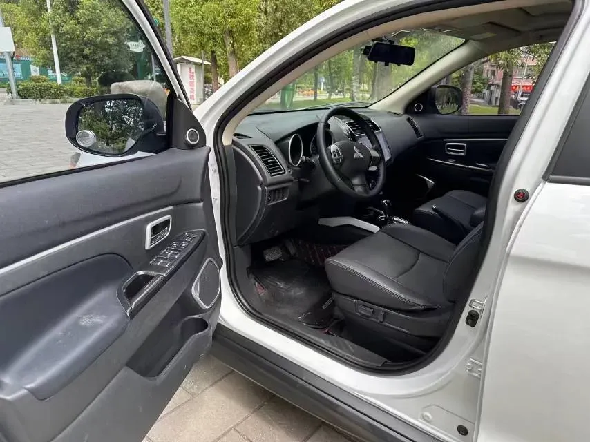 2018 Mitsubishi ASX 2.0L 167HP L4 CVT,autocango,china used car exporter,china ev exporter,chinese used car exporter,chinese used ev exporter