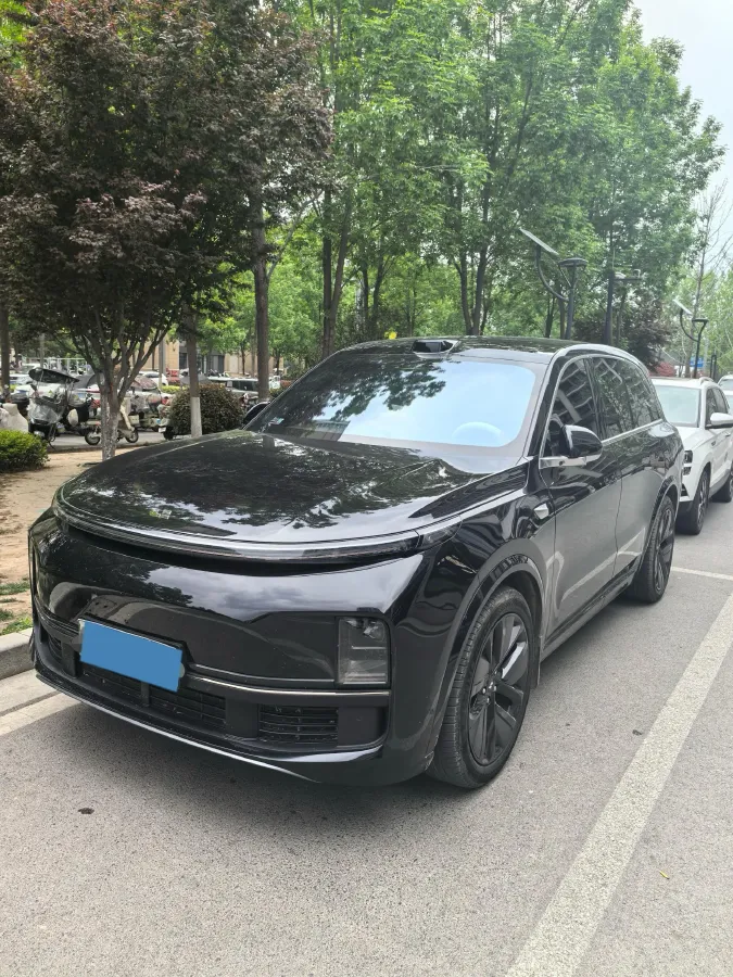 2024 Ford Bronco 2.3T 275HP L4 10AT,autocango,china used car exporter,china ev exporter,chinese used car exporter,chinese used ev exporter