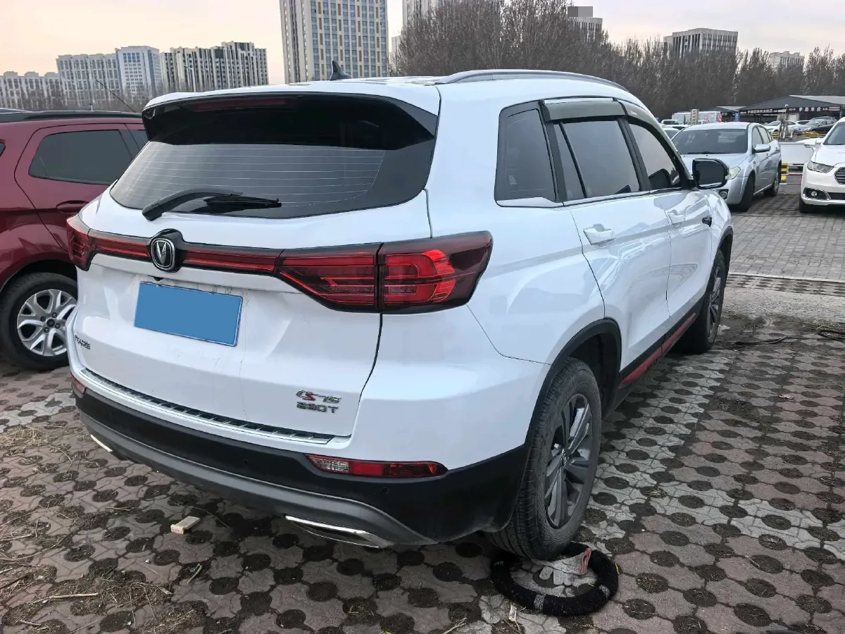 2021 ChangAn CS75 1.5T 178HP L4 7DCT,autocango,china used car exporter,china ev exporter,chinese used car exporter,chinese used ev exporter