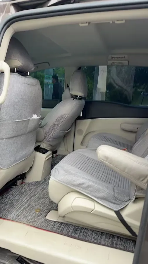 2023 Buick GL8 2.0T 237HP L4 9AT,autocango,china used car exporter,china ev exporter,chinese used car exporter,chinese used ev exporter