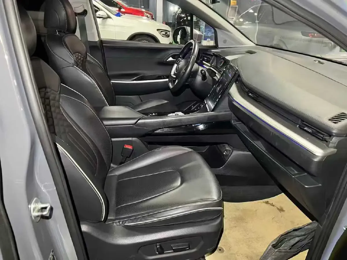 2021 Hyundai Custo 2.0T 236HP L4 8AT,autocango,china used car exporter,china ev exporter,chinese used car exporter,chinese used ev exporter