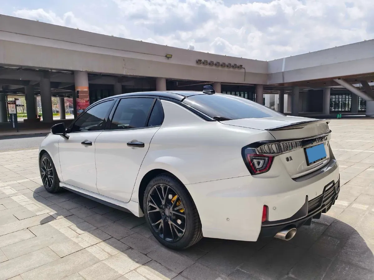 2022 LYNK&CO 03 2.0T 190HP L4 7DCT,autocango,china used car exporter,china ev exporter,chinese used car exporter,chinese used ev exporter