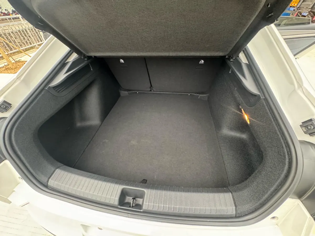 2023 Volkswagen Lamando 1.4T 150HP L4 7DCT,autocango,china used car exporter,china ev exporter,chinese used car exporter,chinese used ev exporter