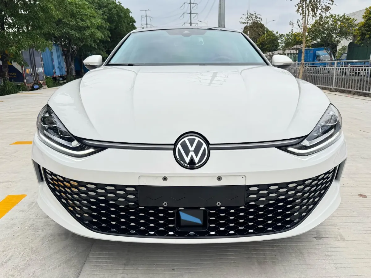 2023 Volkswagen Lamando 1.4T 150HP L4 7DCT,autocango,china used car exporter,china ev exporter,chinese used car exporter,chinese used ev exporter