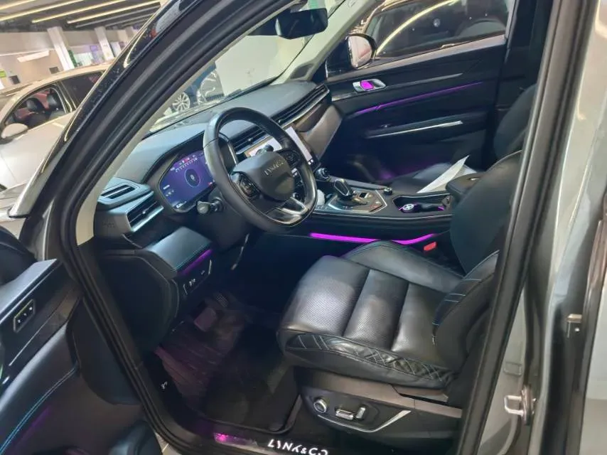 2022 LYNK&CO 05 2.0T 254HP L4 8AT,autocango,china used car exporter,china ev exporter,chinese used car exporter,chinese used ev exporter