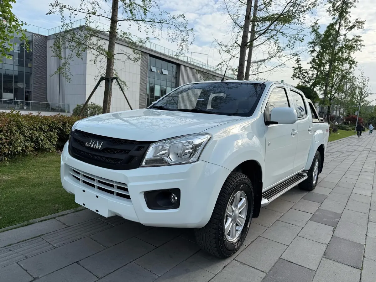 2018 Isuzu Jim 2.8T 116HP L4 5MT,autocango,china used car exporter,china ev exporter,chinese used car exporter,chinese used ev exporter