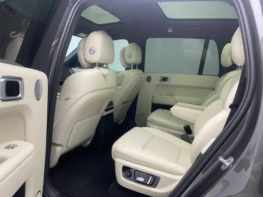 2022 Li L9 Range Extended 154HP REEV 42.6KWH,autocango,china used car exporter,china ev exporter,chinese used car exporter,chinese used ev exporter