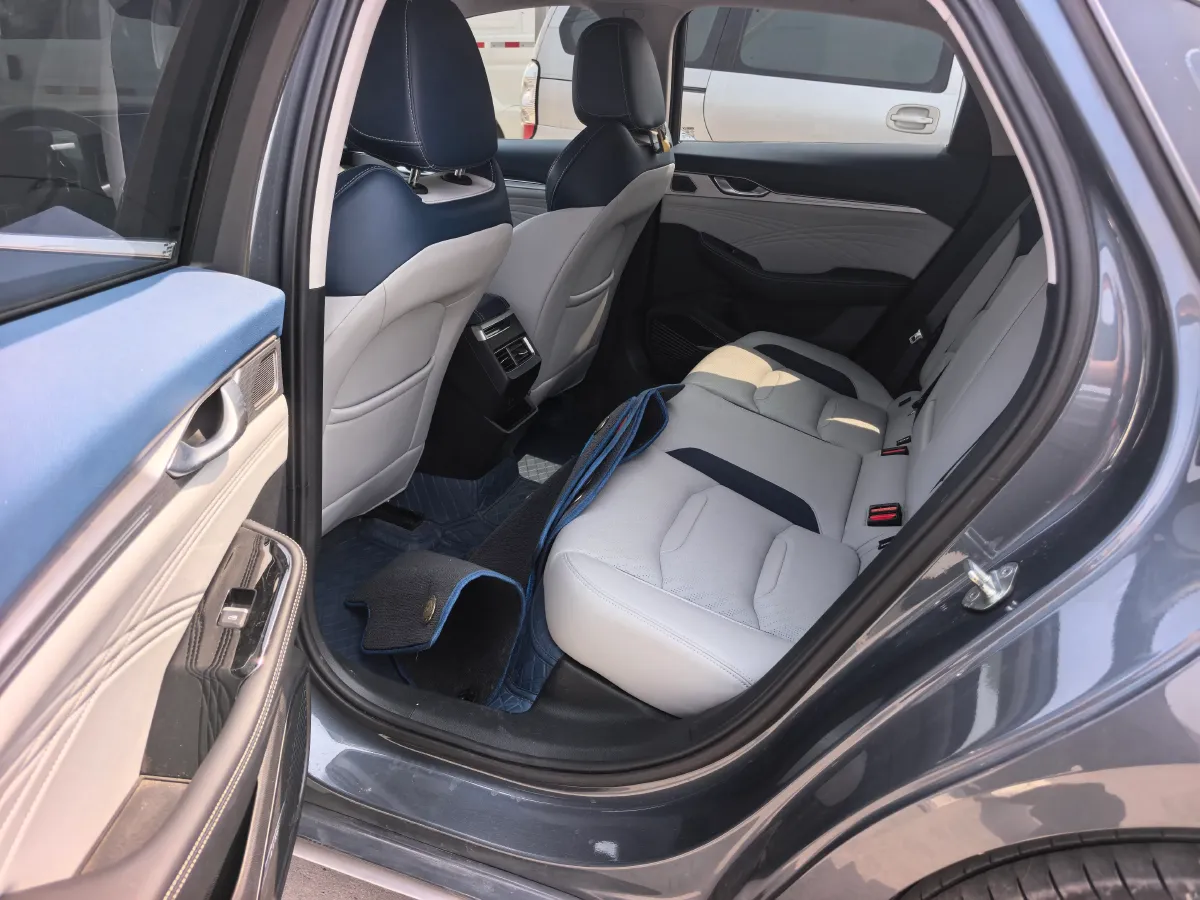 2023 Geely Preface 2.0T 190HP L4 7DCT,autocango,china used car exporter,china ev exporter,chinese used car exporter,chinese used ev exporter