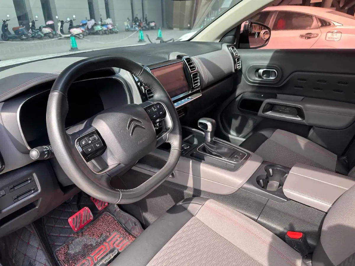 2018 Citroen C5 Aircross 1.6T 167HP L4 6AT,autocango,china used car exporter,china ev exporter,chinese used car exporter,chinese used ev exporter